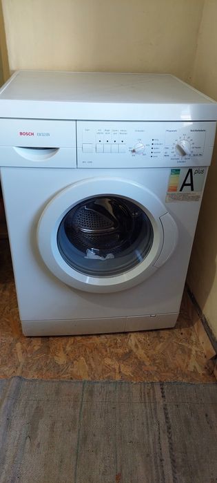 Пералня Бош работеща запазена до 26.11