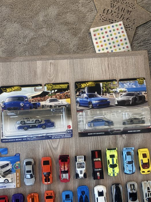 Hot wheels колички