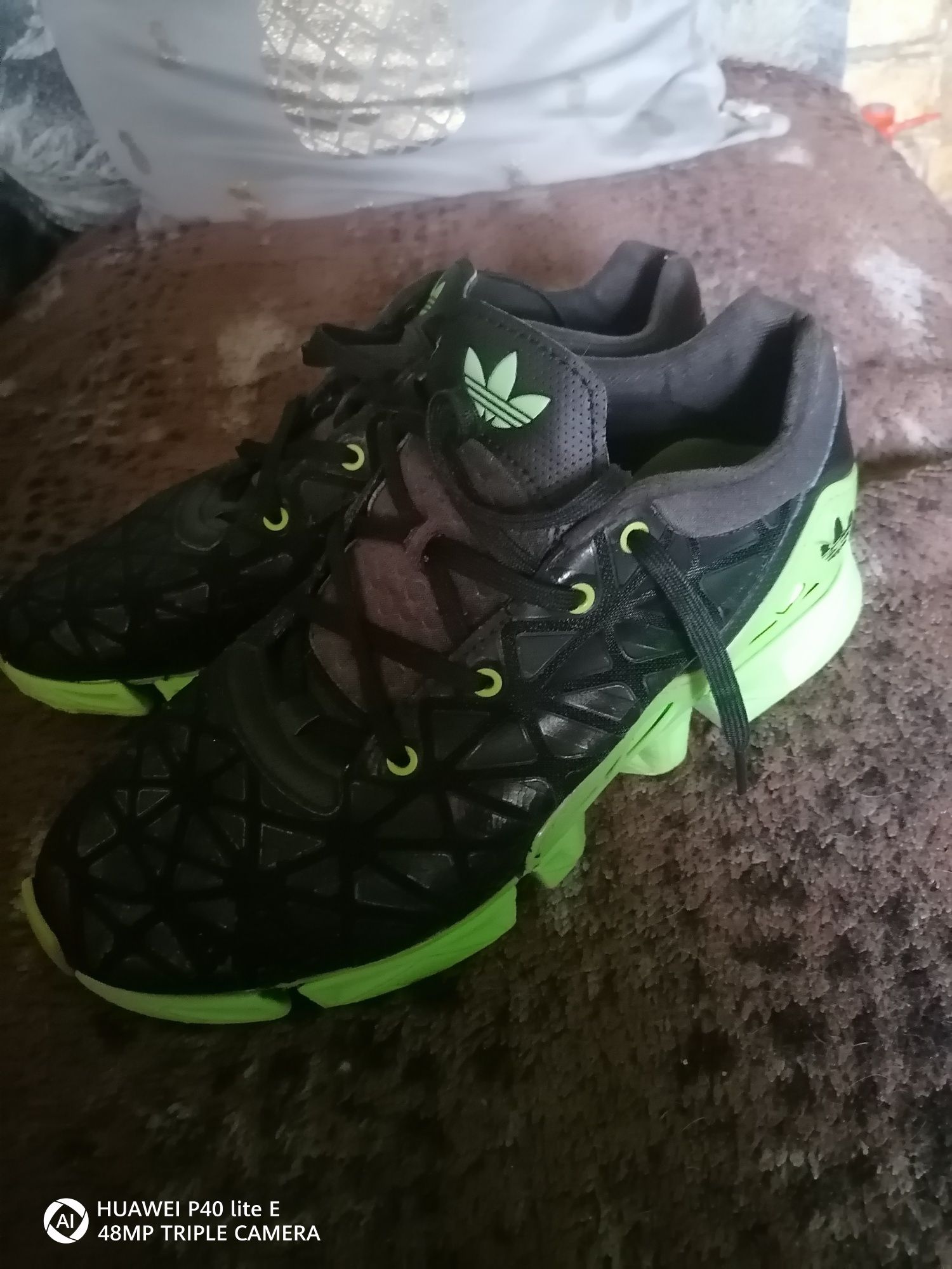 Маратонки Adidas 40 номер