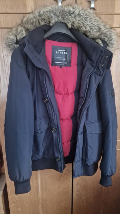 Зимно яке  Tommy Hilfiger , пух