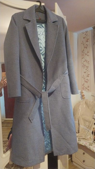 Шуба пальто продаётся