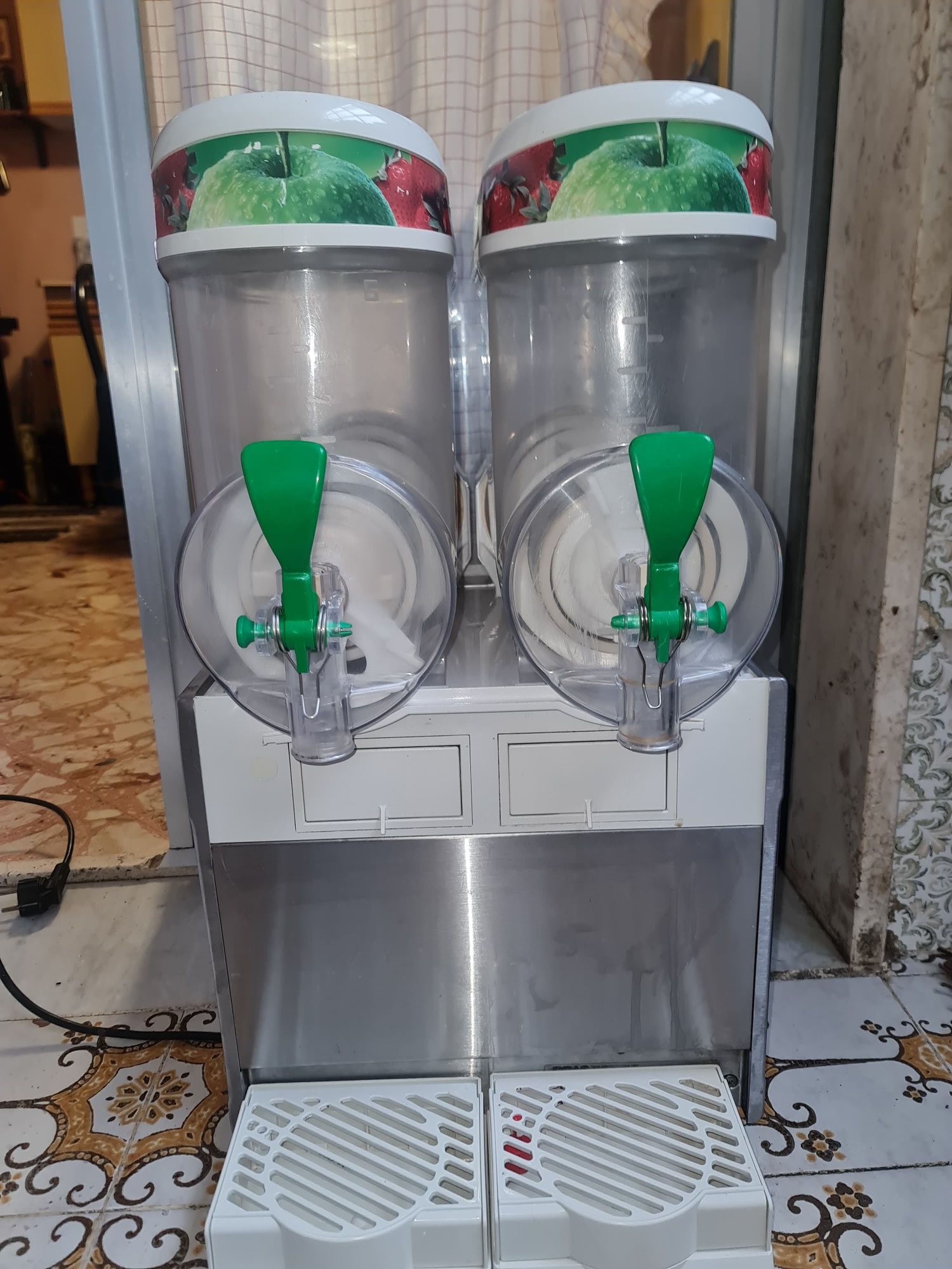UGOLINI, BREAS, SPM, ELMECO, CAB aparate pentru granita si caffè frape