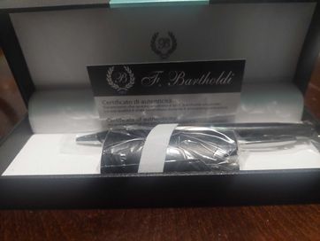 Продавам Bartholdi / Бартолди запалка и химикалка