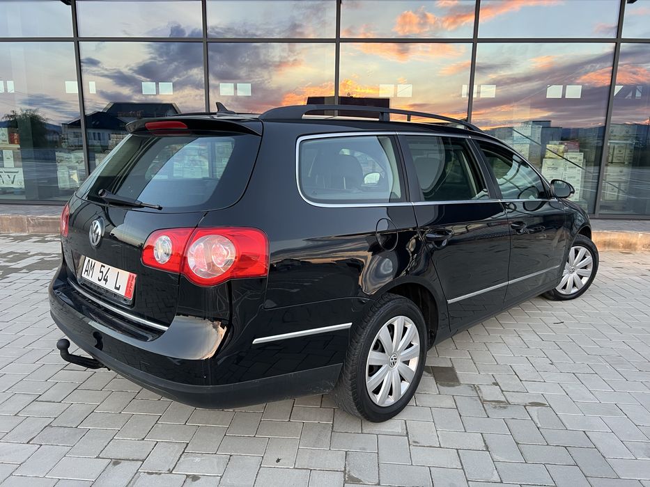 Volkswagen~Passat~Break~1.9 TDI ~ Recent~ Adus~ Din~Germania