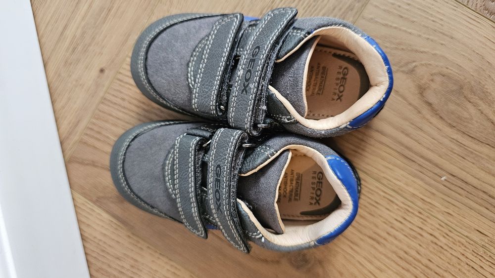 Pantofi Geox, piele, mărimea 23