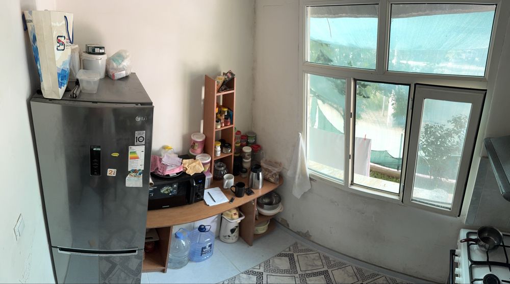 Продам 2 ком квартира на  кадышева