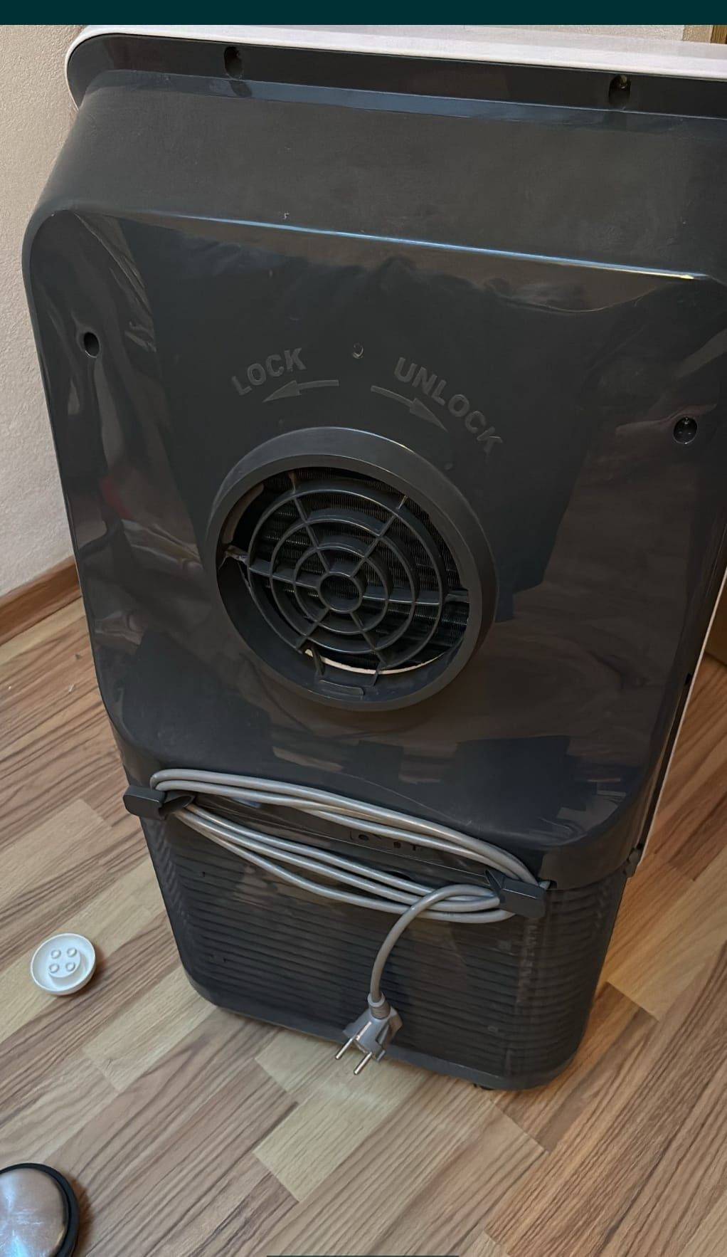 Vând Aparat aer conditionat Wi-Fi portabil 12,000 BTU AlecoAir AM12 SM