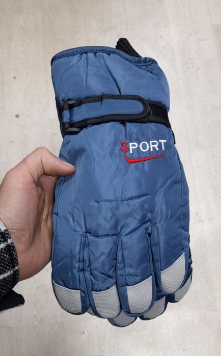 Мужские спортивные лыжные термо перчатки..