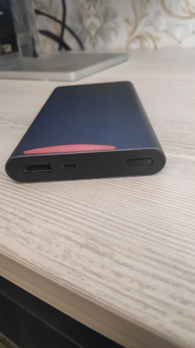 Срочно продам Повербанк Сяоми 10000mAh