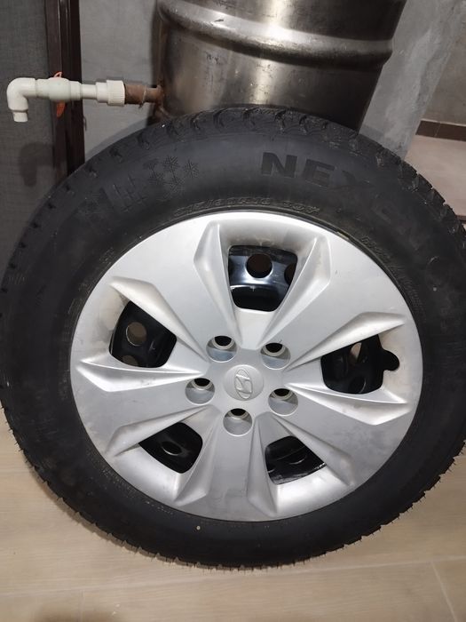 Продам шины от хундай крета