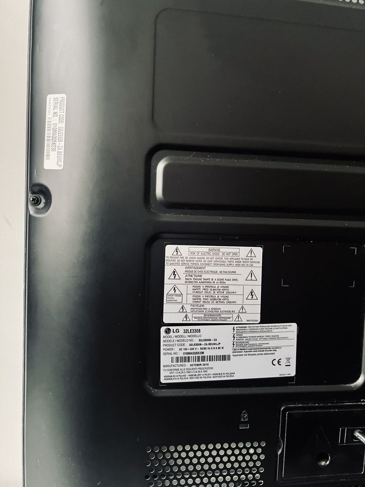 Телевизор LG 32инча
