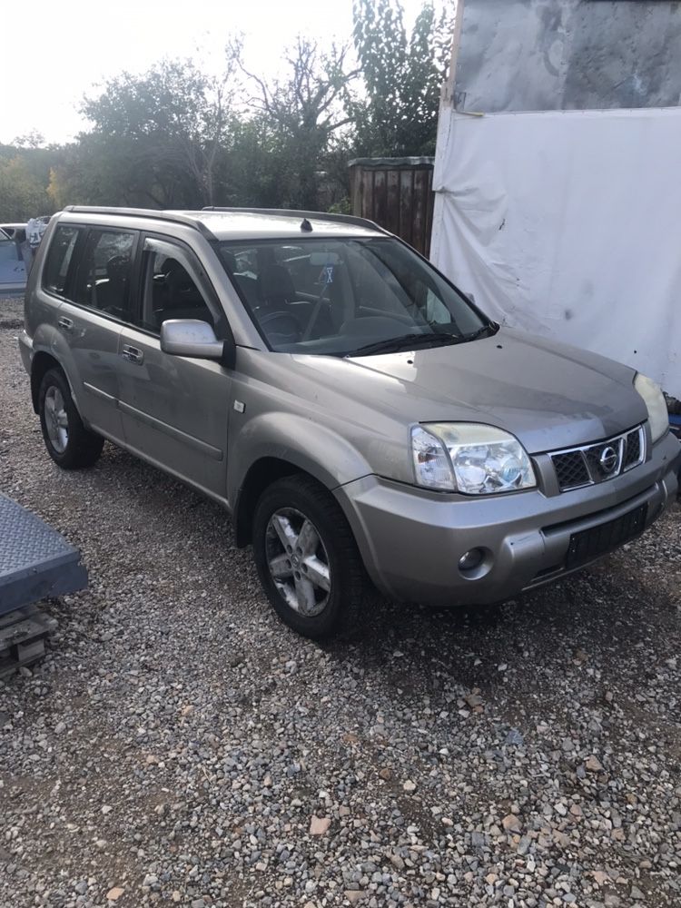 Nissan X Trail 2.5i 4x4 НА ЧАСТИ