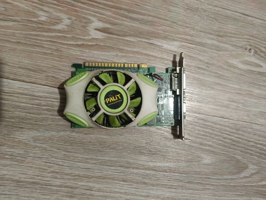 видео карта Palit