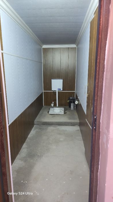 Ховли сотилади срочно