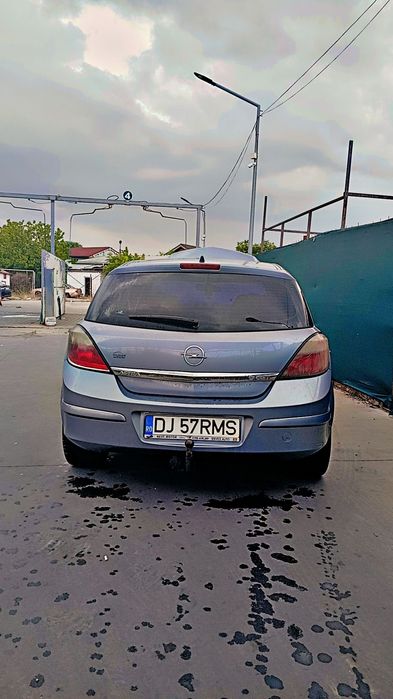 Vând Opel astra h 1.7 cdti 101 cp sau schimb cu dubă