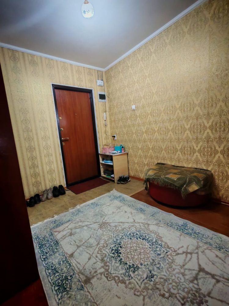 Продам 2-комнатную квартиру