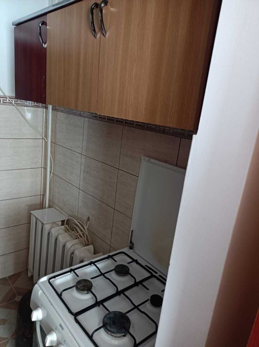 Inchiriez Garsoniera aproape de Mall, Direct proprietar