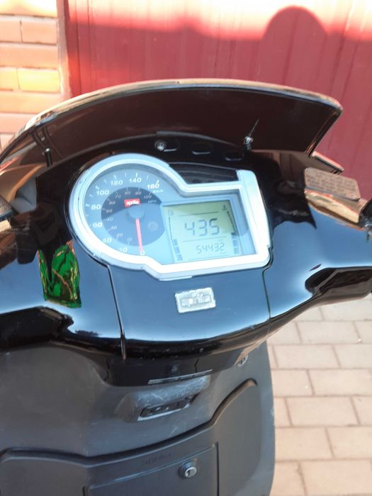 Vand scuter aprilia sportcity 125cc