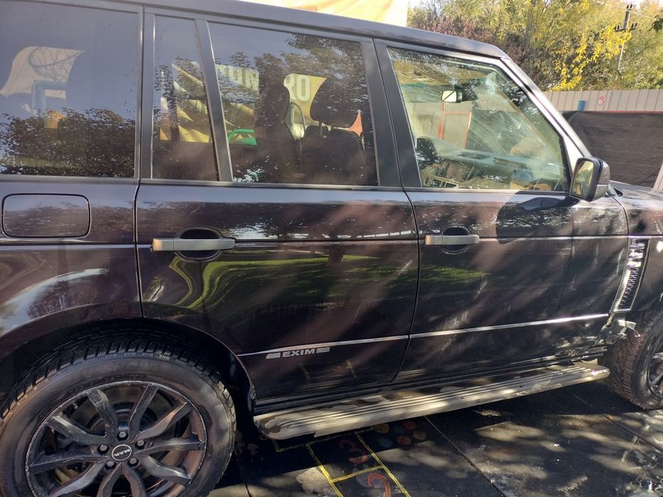 Ușa dreapta spate Range Rover Vogue