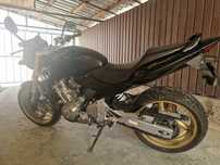 Honda hornet 2006 pc 36   

Nu o sa va spun ca este imp