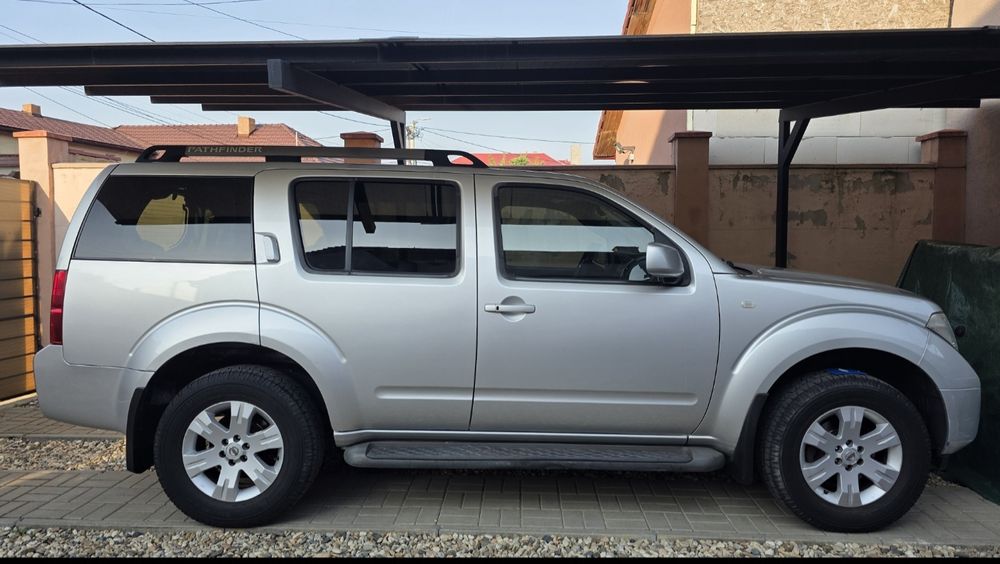 Nissan Pathfinder 2.5 Diesel
