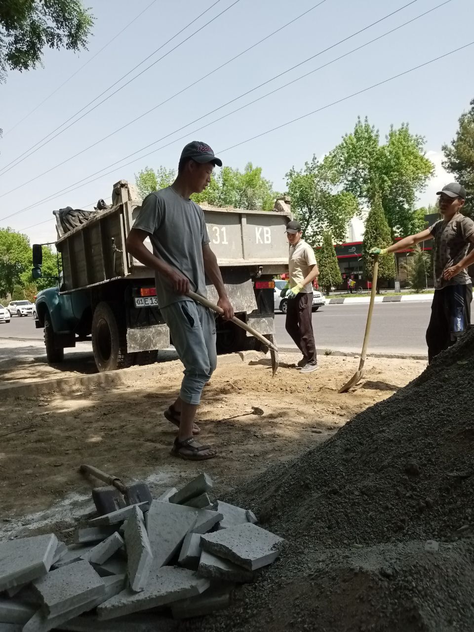 Musor tashish xizmati Avto lift xizmati Услуги по вывозу мусора
