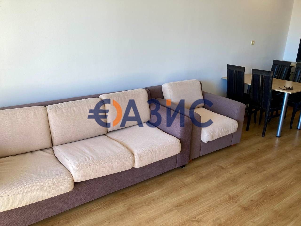 Продава се Двустаен апартамент в к.к. Слънчев бряг - 72 кв.м за 1028 €/кв.м - Снимка #11
