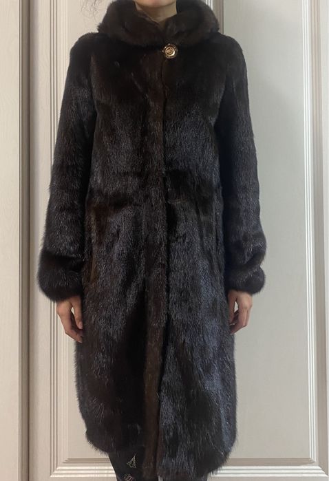 Норковая шуба в идеальном состоянии