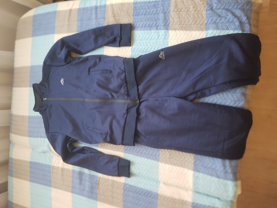 Спортивный костюм