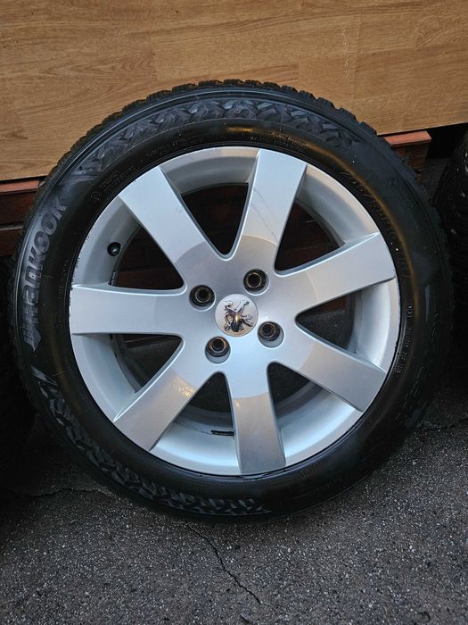 Оригинални лети джанти 16" Peugeot гуми 205/55/16