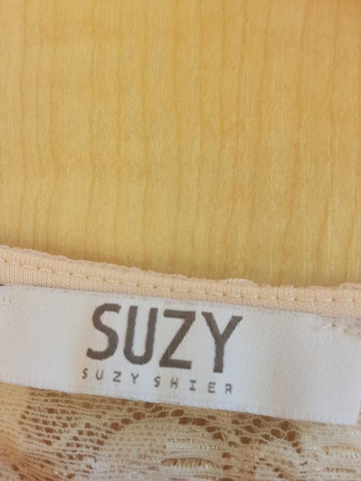 Дамска блуза за официални поводи и за ежедневието.