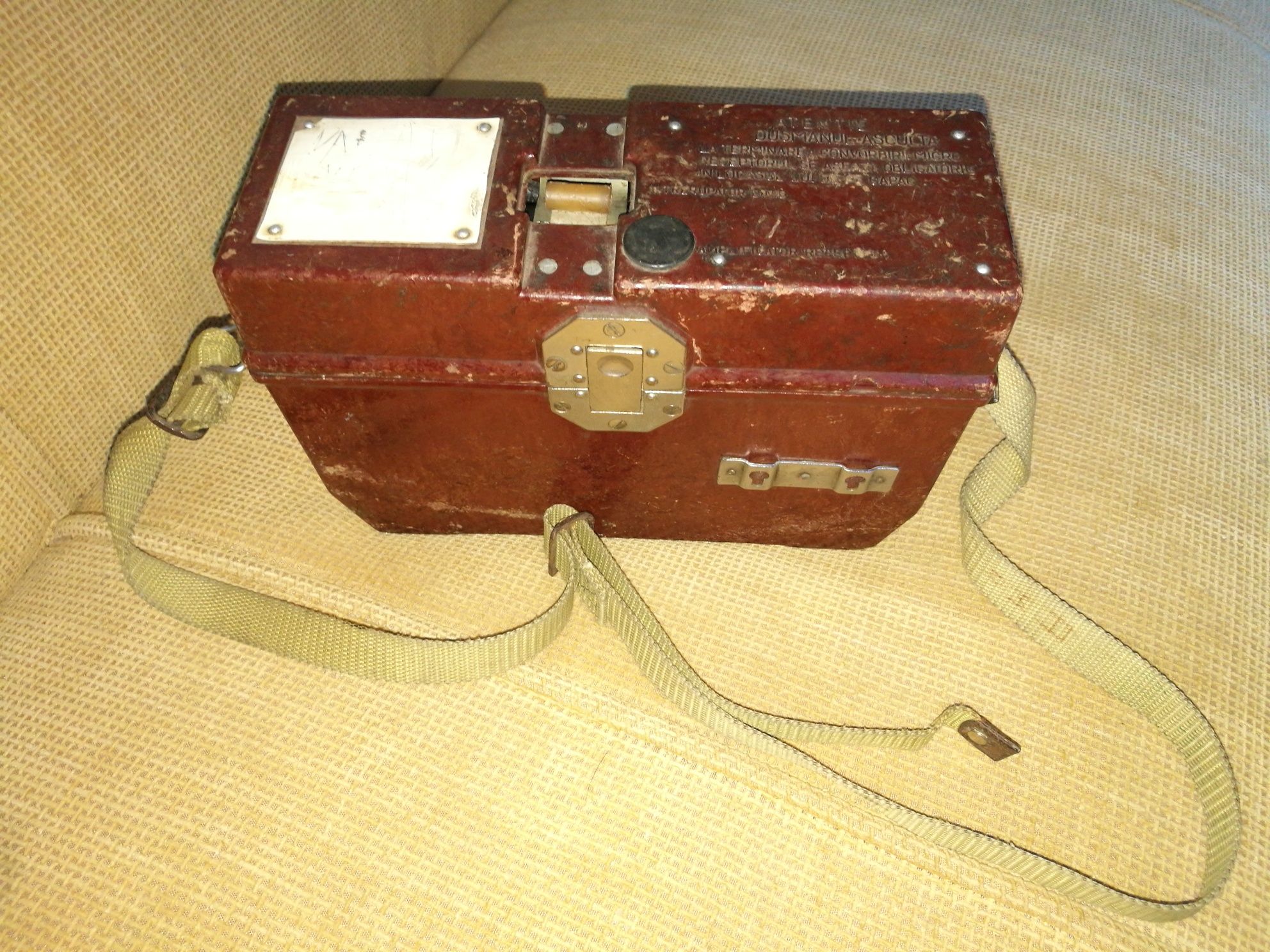 Telefon campanie militar romanesc TC-72 sau F-1603