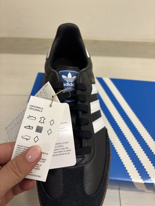 Adidas Samba 42 - originali - negri - cu eficheta si in cutie original