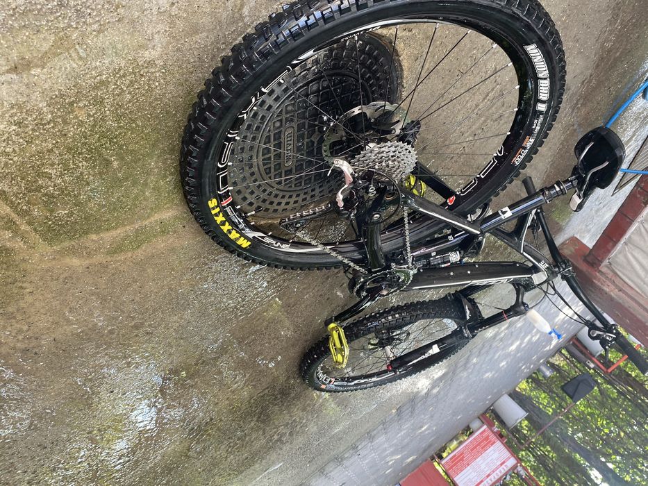 Radon slide 160 carbon 9.0