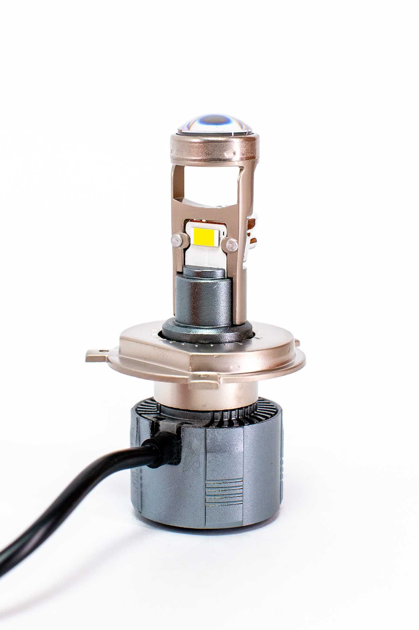 LED Крушки Н4 с лупи,12-24v canbus  1 ГОДИНА ГАРАНЦИЯ