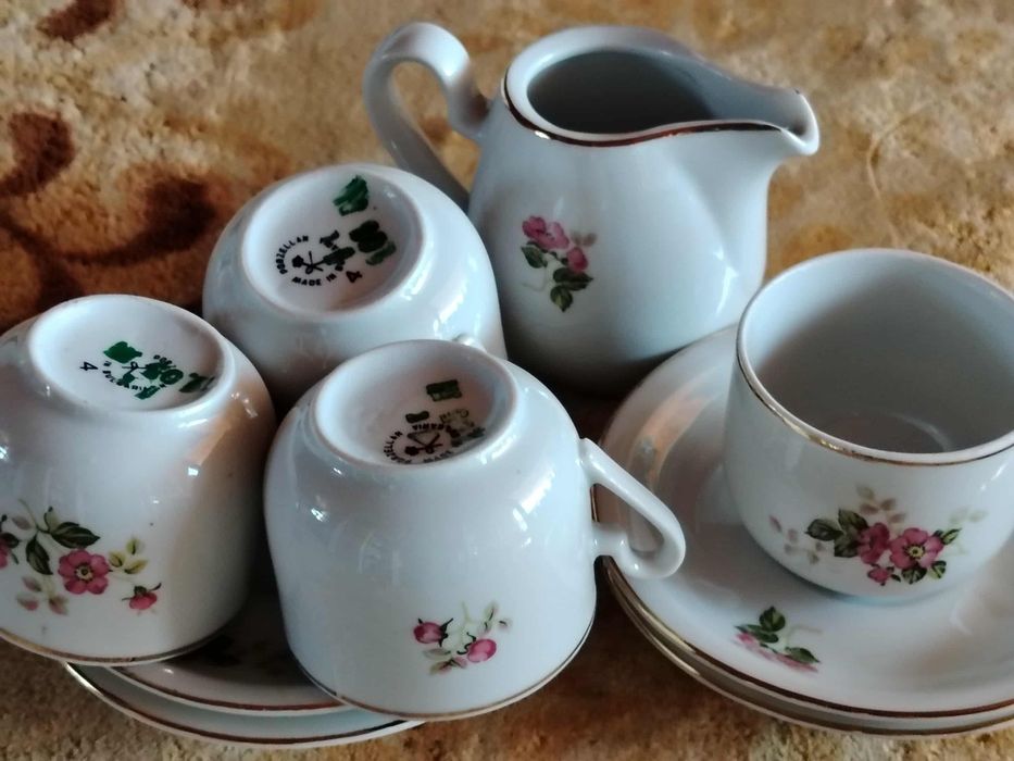 Сервиз за кафе с каничка