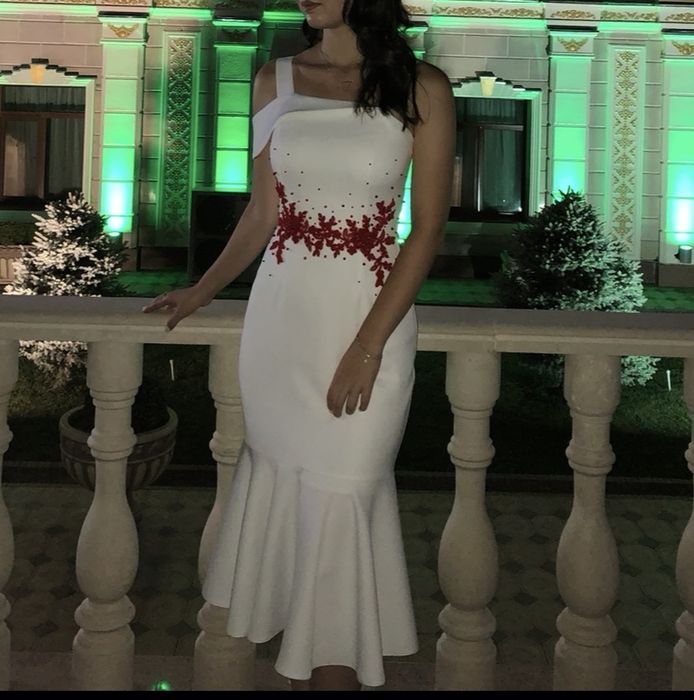 Платье  размер S