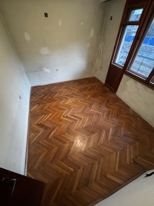 Естествен дъбов паркет 65кв/м