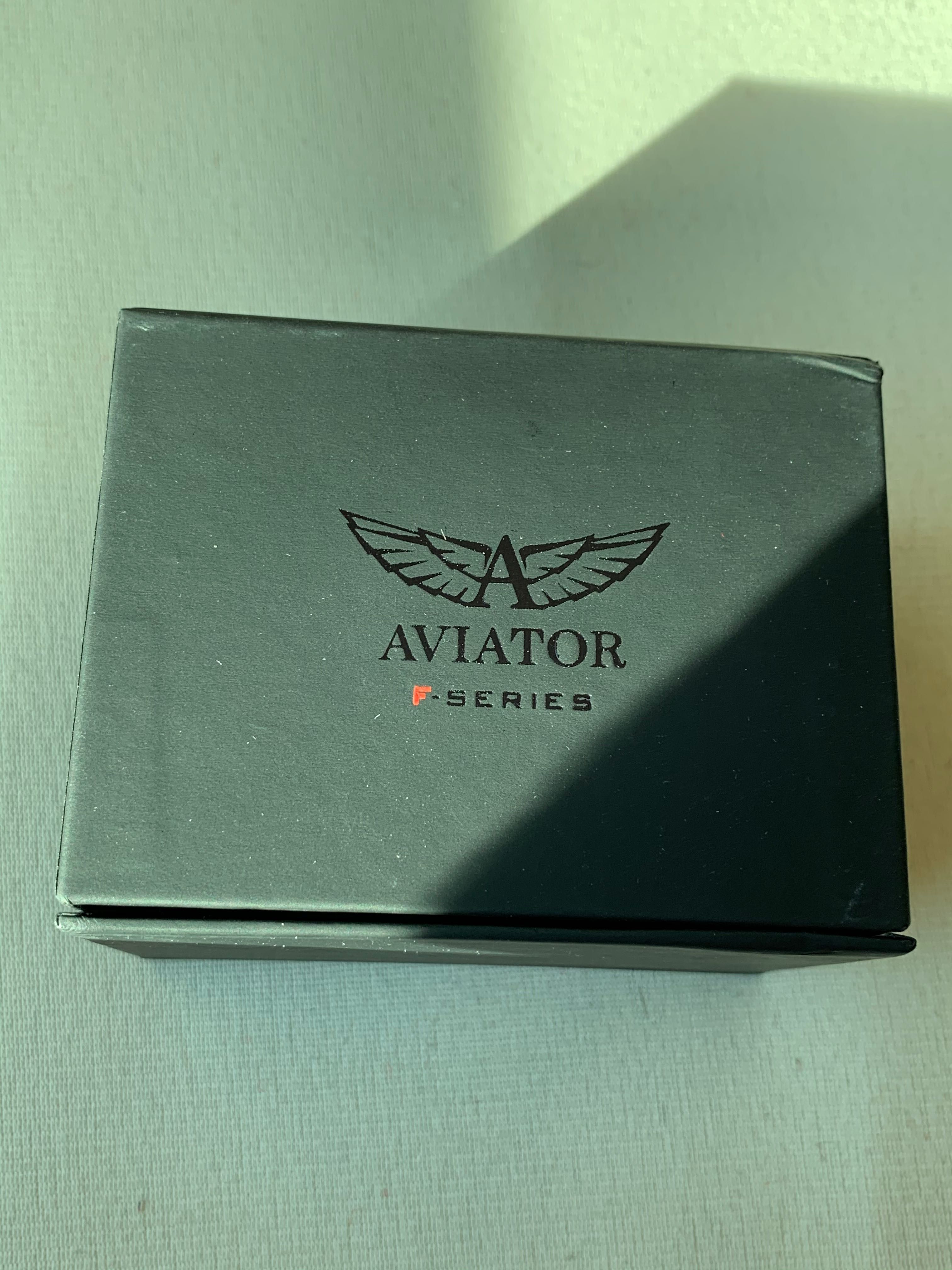 Лот нови часовници Aviator F Series