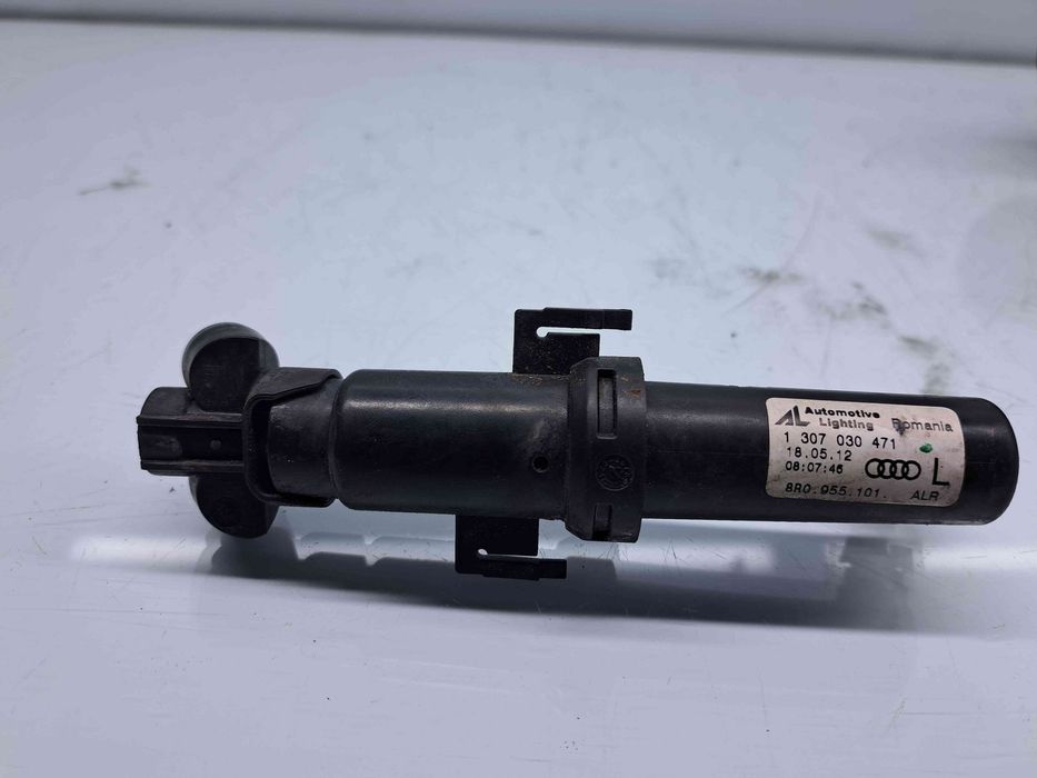 Spalator far stanga Audi Q5 (8RB) [Fabr 2008-2016] S-line 8R0955101