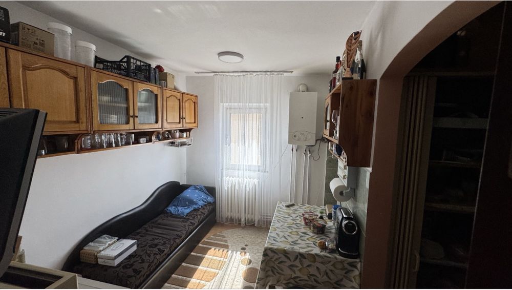 Apartament 2 camere de vanzare