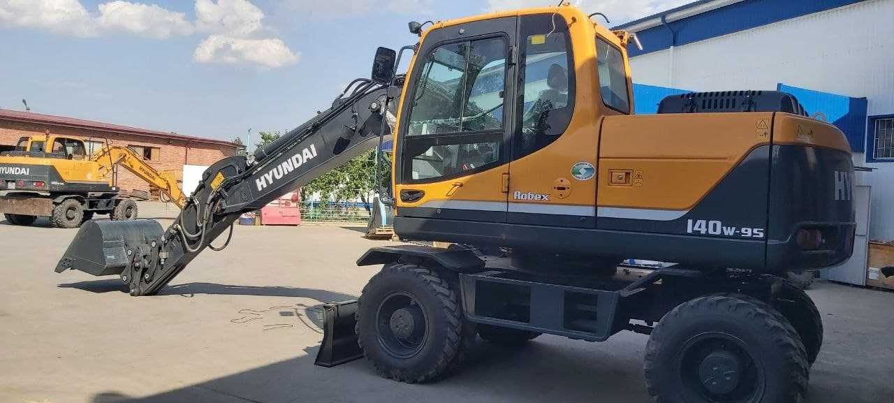 Hyundai R140W-9S