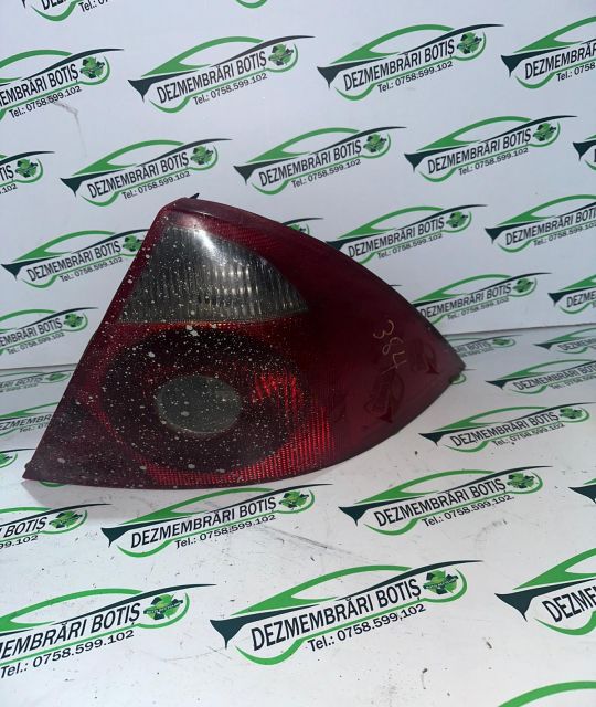 Lampa stop dreapta pe aripa Ford Mondeo MK3