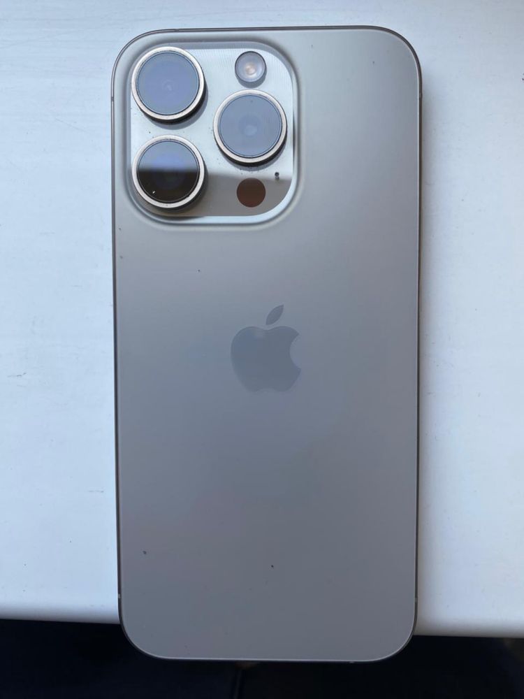 Iphone 15 pro 128 gb