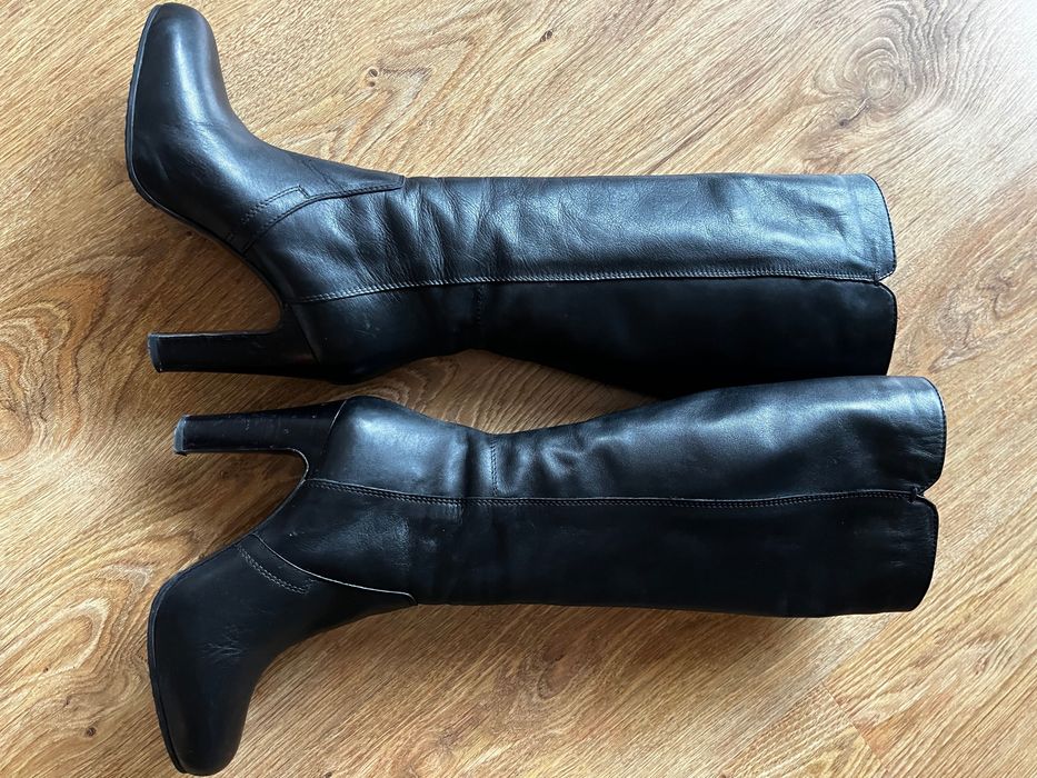 Елегантни дълги ботуши от естествена кожа 37 на половин цена