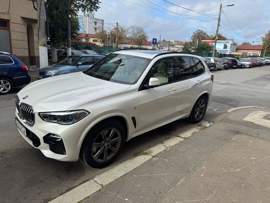 BMW X5 Vând BMW X5 3.0 d M-pachet X-drive