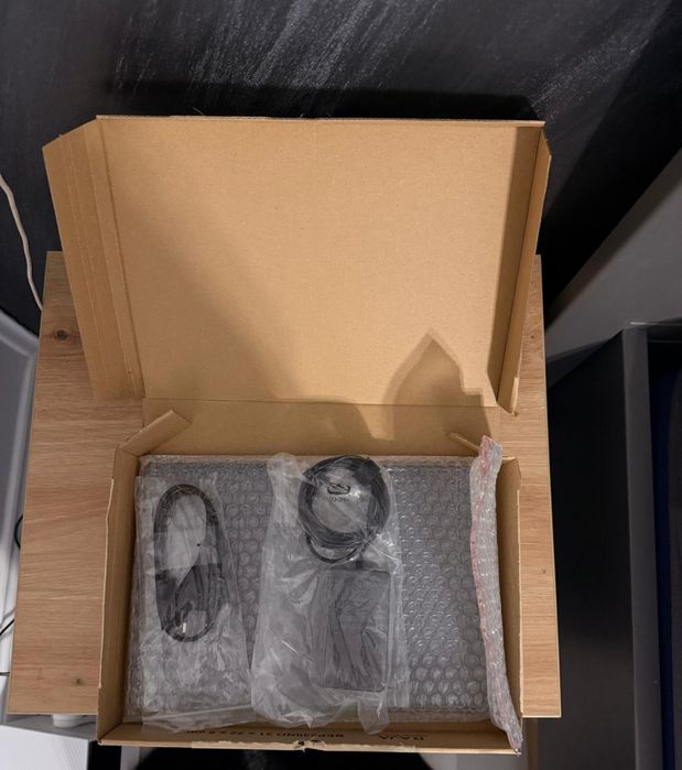 Microsoft Surface Pro 7 • i5 / 8GB / 256GB