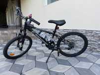 Vand bicicleta varsta 6-9 ani