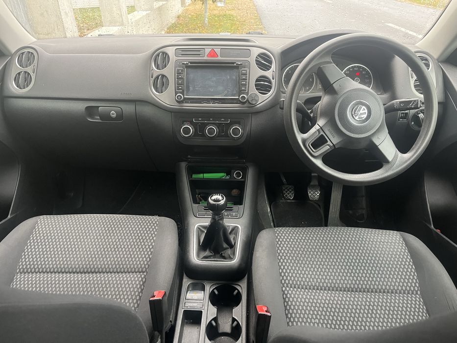 Volkswagen tiguan 2011