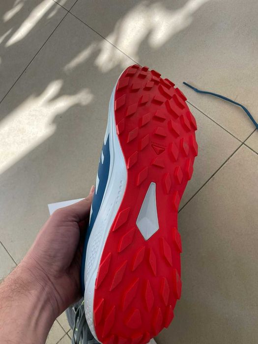 Продавам маратонки Salomon Alphaglide 477243, EU 46-чисто нови